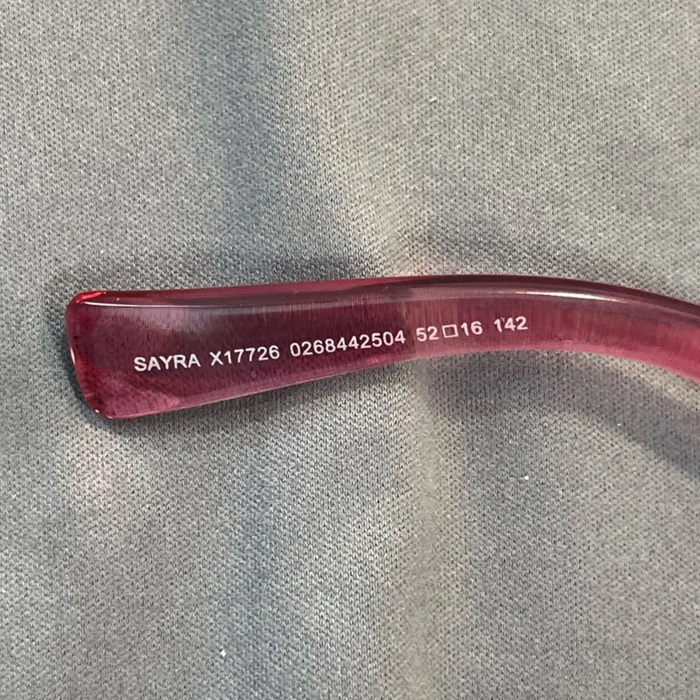 NWT - Steve Madden Pink Tortoise Gradient Cat Eye Sunglasses